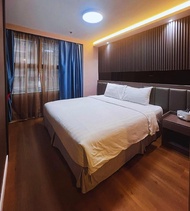 軒尼詩酒店 (Hennessy Hotel)