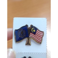 2 Flag Countries APM & Malaysia Collar Pin with gold Epoxy Bendera Malaysia with Country APM & Malay