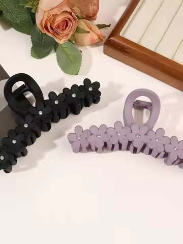 1/2 Pcs Fashion Exquisite Water Diamond Seven Flowers Hair Claws For Women Girls Party Hair Accessor