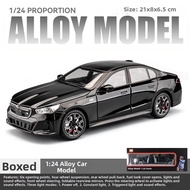 BMW 5 Series 530 Model Car Toy Luxury Alloy Simulation Vehicle Collectible Static Model for Boys And