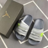 Nike Jordan Super play 拖鞋