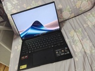 ASUS Zenbook 14 OLED UM3406KA (保到27年9月4日)