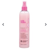 Milk shake leave in flower conditioner fragrance ขวดสีชมพู 350 ml มิลค์เชค ลิฟอิน ฟลาวเวอร์