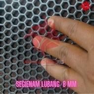 69x69 Cm ram grill / Iron plate with hexagonal motif 8 mm thick 0.8 mm Full hole (Code Riquesan: 22.