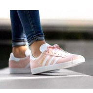 現貨 iShoes正品 Adidas Gazelle 女鞋 櫻花粉 白 金標 麂皮 基本款 復古 運動鞋 BB5472