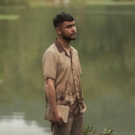 KEMEJA Tales and Wonders - Ugly Duckling Liusrejse Shirt