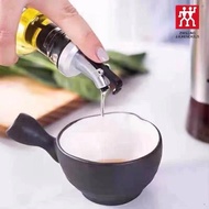 Germany Zwilling glass oil bottle people stainless steel oil jug seasoning jar soy sauce bottle home