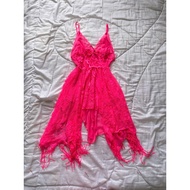 Second-hand vintage y2k thrift 2hand neon pink see-through dress
