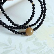 天然和田玉 /和闐玉原礦墨玉 糖玉設計多圈手串