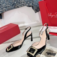 High heels. Fabric: Imported cowhide. Inner 𥚃 feet: sheepskin, metal square buckle. Heel height: 7cm