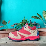 TREKING Aigle outdoor trekking mountain shoes size 40.5 fit 42