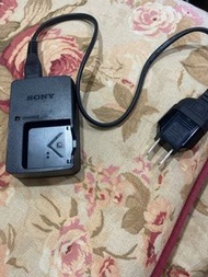 SONY BC-CSNB 原廠電池充電器  battery charger