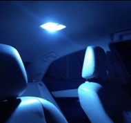 ไฟเพดานรถยนต์ LED  90 ชิป    มี 2 สีให้เลือก   สีขาว และ สีไอซ์บลู