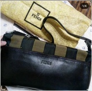 Fendi 正品手拿包，中古絕版vintage袋！