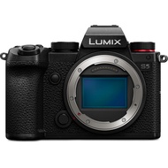 Panasonic Lumix S5 Camera (Body Only)_FREE SDCARD 32 GBสินค้าใหม่แกะกล่องมีประกันศูนย์ไทย