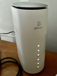 ZTE 5G SIM WIFI router 上網大熱之選  3HK 3香港 5G CPE WIFI 6 SIM Router MC888 (只合 3HK旗下服務的SIM卡）