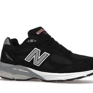 SEPATU NB 990V3 BLACK WHITE