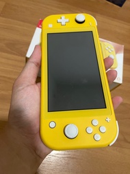 ด่วน!! โค๊ดลดเพิ่ม 100🔥 Nintendo Switch lite สีเหลือง ครบกล่อง