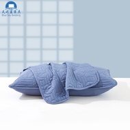 Plain thickened quilted 100% waterproof pillowcase 48x74cm (19 x 29 inches)