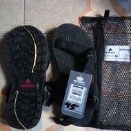 sandal gunung Eiger size 45