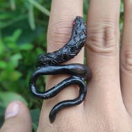 cincin akar bahar hitam ukir ular 