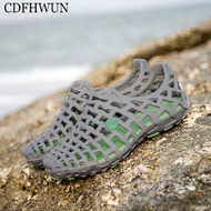 รองเท้าแตะสำหรับชายและรองเท้าแตะสตรีBreathable Mens Womensรองเท้าแตะรองเท้าแบบมีรูระบายชายEVAถ้ำรองเ