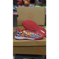 Ortuseight catalyst Bima in futsal Shoes