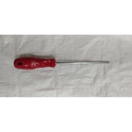 Produk SCREWDRIVER ATC HANDLE SCVM MATERIAL 6" LIPPRO OBENG 125-664