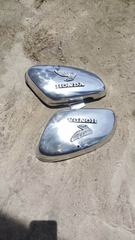 box bok aki accu Honda C70 besi cor poles