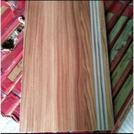 stepnosing granit tangga motif kayu glossy 30x60