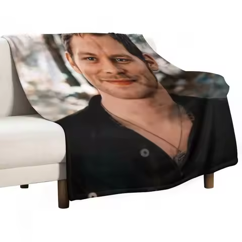Klaus Mikaelson Throw Blanket Tourist Blanket anime Fluffy Soft Blankets