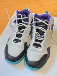 Decathlon 兒童款中階籃球鞋 38號 適合小童 小學生用 SS500H - 白/黑/紫 Decathlon Tarmak SS500H Junior Basketball Sneakers
