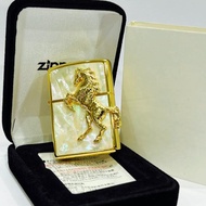 ZIPPO WINNING HORSE SHELL GOLD PLATED - GHOSTORE7