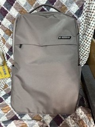 American Tourister 背包