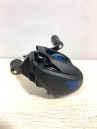 รอกตกปลา Shimano มือใหม่ ลดโหดมาก‼️ช้าอด‼️ Shimano SLX DC 150 มือใหม่ หมุนขวา รับประกันที่ศูนย์ ทั่ว