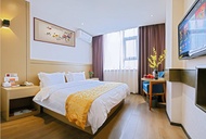 Jtour Inn (Huanggang RT-Mart)