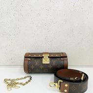 Lv papillon trunk