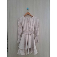 Preloved beige dress