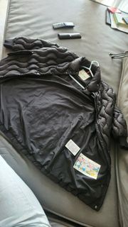 Moncler 兒童黑色羽絨外套