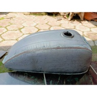 Honda CB 200 Custom Thick Motorcycle Tank