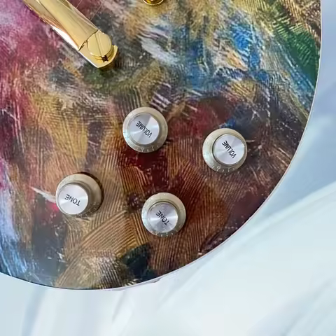 Landscape-style Electric Guitar, 22 Frets, Gold Hardware, Trapezoid Inlays on Rosewood Fingerboard,