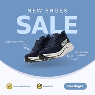 H0KA CLIFTON 10 Running Shoes Navy / Free Socks