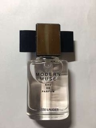 Estée Lauder Modern Muse