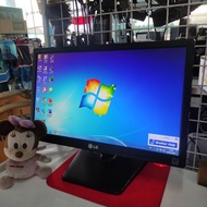 จอคอม LG Flatron E1942 19นิ้ว สภาพสวยใช้งานปกติ 90%