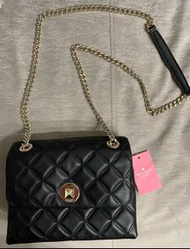 Kate spade 黑色菱格斜孭袋  signature 款