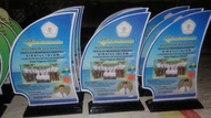 PLAKAT AKRILIK UNTUK KELULUSAN TK, SD, SMP, SMA WISUDA