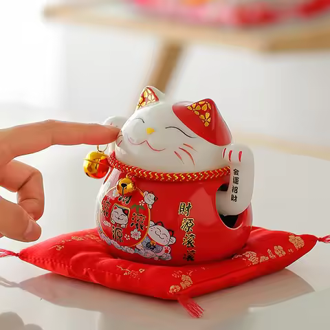4.5 Inch Ceramic Beckoning Lucky Cat Battery Powered Fortune Cat Waving Arm Maneki Neko Gift Box Hom