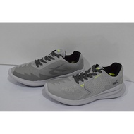 SEPATU PRIA SPOTEC HYBRID