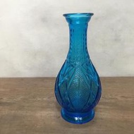 WH11966【四十八號老倉庫】全新 早期 台灣 藍色 氣泡 玻璃 格子 花瓶 高24cm 1瓶價【懷舊收藏擺飾道具】