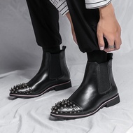Men Fashion Rivets Chelsea Leather Boots